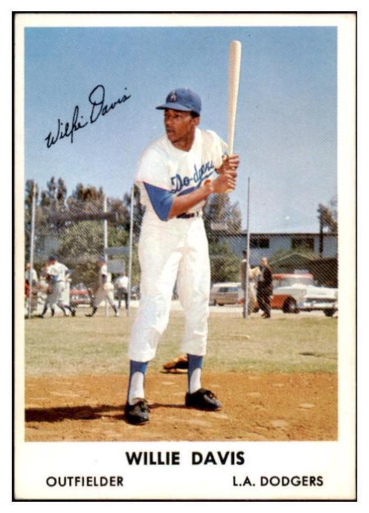 Willie Davis, 1961 Bell Brand Dodgers Baseball