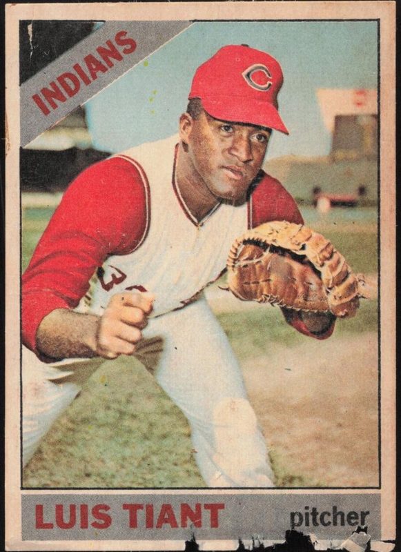 Luis Tiant, 1966 Topps Venezuelan Baseball